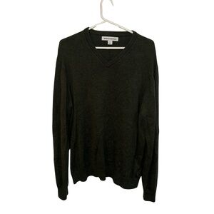 Amazon Essentials Green V-Neck Sweater Classic Knit